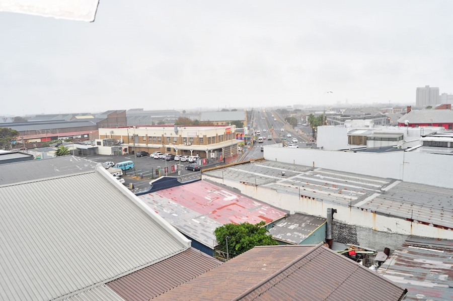 To Let commercial Property for Rent in Woodstock Western Cape